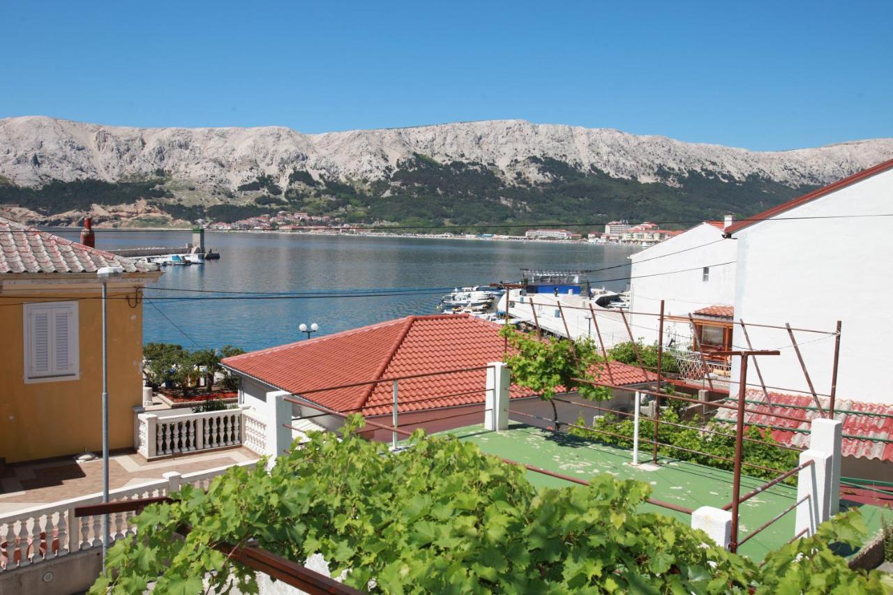 Apartment Mario With Terrace And Sea View Baska  Exterior photo